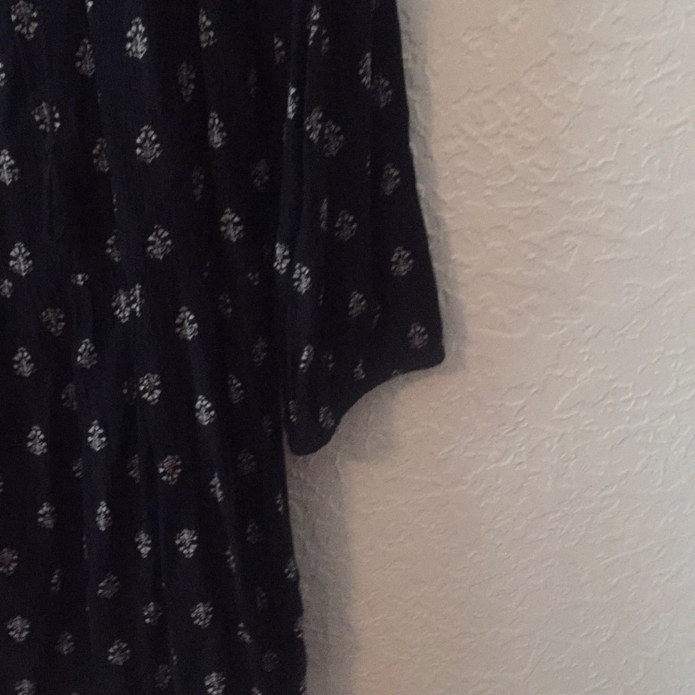 Dress - Picture 3 of 5